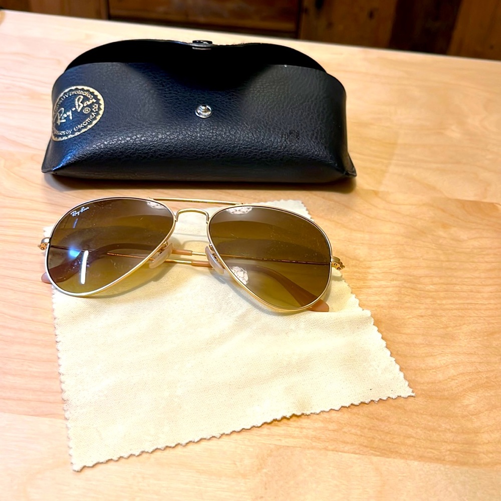 Ray-Ban Aviator Sunglasses